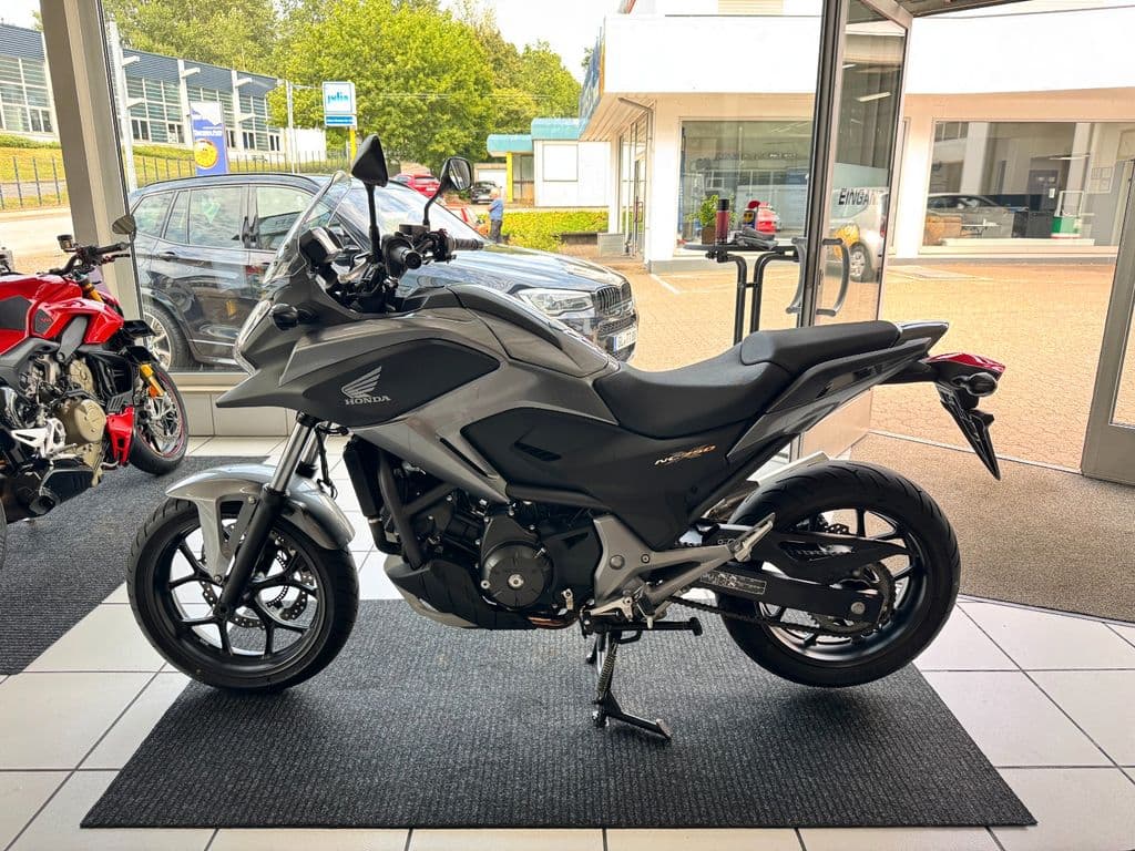 Honda NC 750 XA *1.Hand* (08.2014) – Foto 10