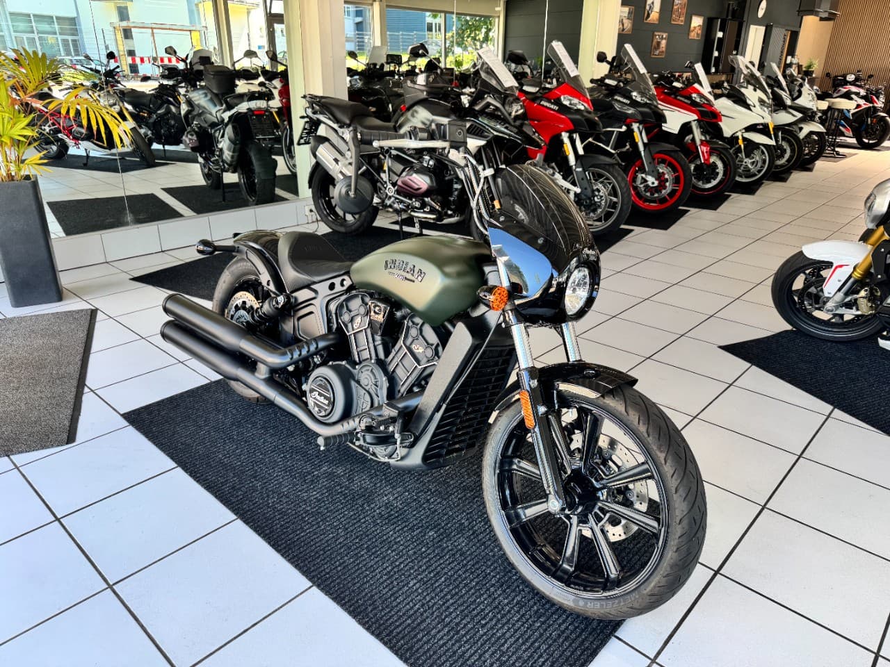 Indian Motorcycle Scout Rogue *1.Hand* (01.07.2023) – Foto 3