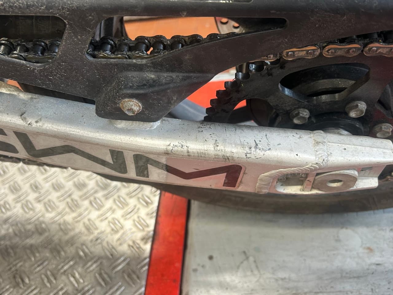 SWM SM 125R (11.2025) – Foto 5