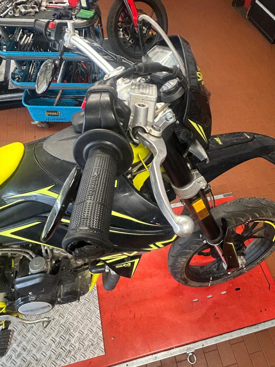 SWM SM 125R (11.2025) – Foto 4